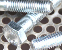 Ich habe noch weitere Größen von M12x45 bis...