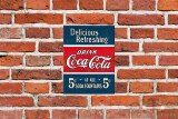 Coca-Cola Delicious Refreshing 5c blau Magnet 6 x 8 cm